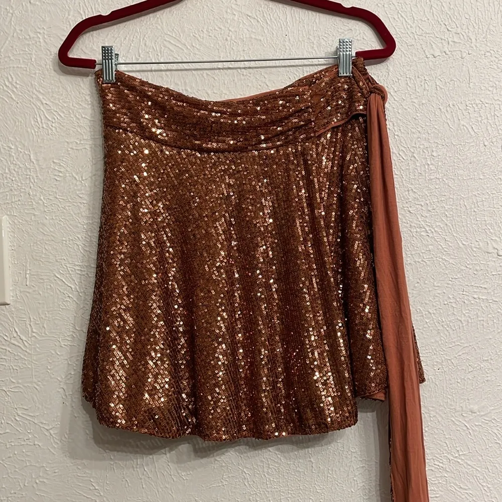 Free People Bronze Sequin Zuri set - Image 4