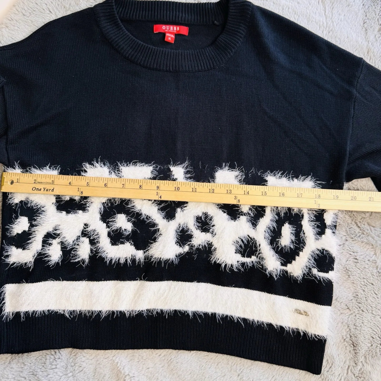 Guess Los Angeles Women's Sz‎ XL Animal Print  Crop Sweater Black & White - Image 12