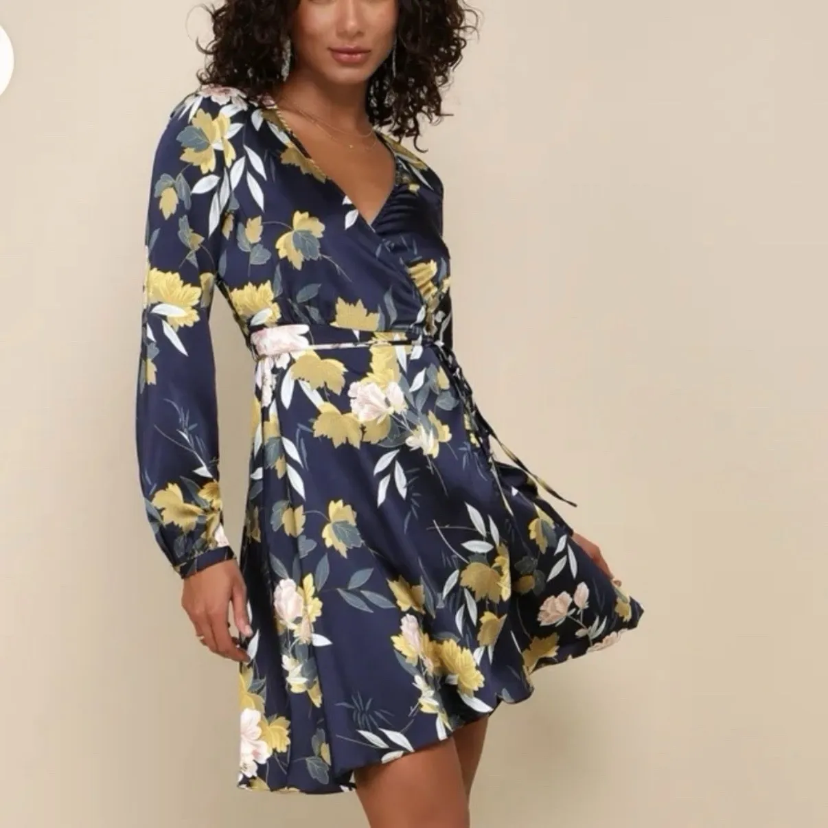 NWT Lulus Love is Life Navy Blue Floral Satin Long Sleeve Wrap Dress MEDIUM - Image 2