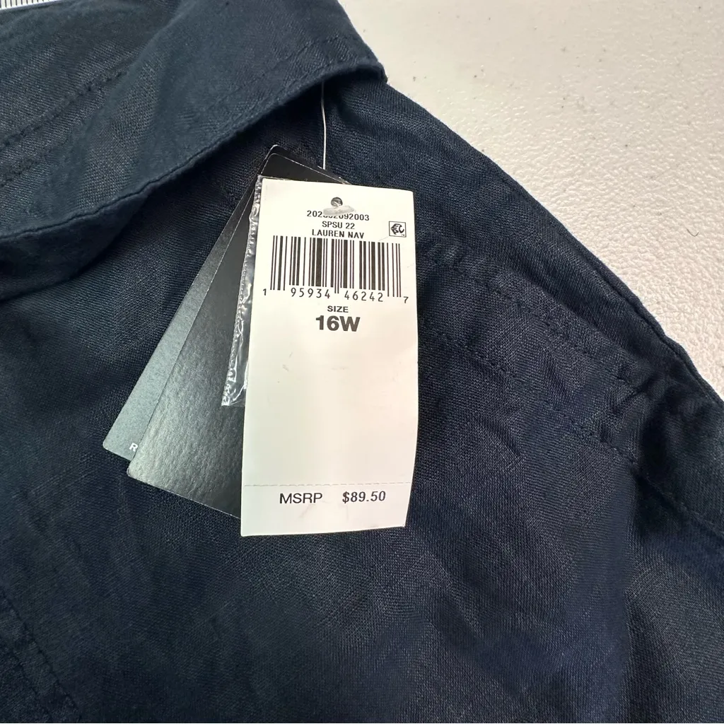 Ralph Lauren Dark Blue Linen Buttoned Shorts - Image 5