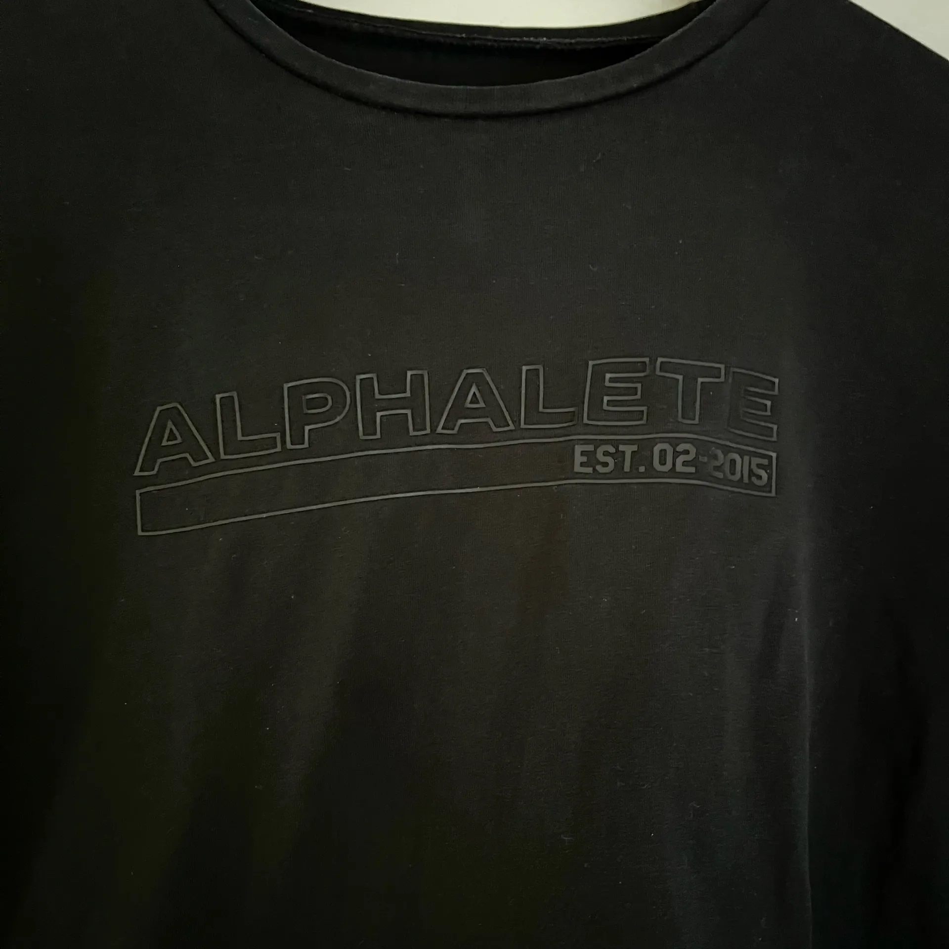 Alphalete Women’s Long Sleeve Crop Top Crew Neck Sweatshirt in Black Size Small - Image 5