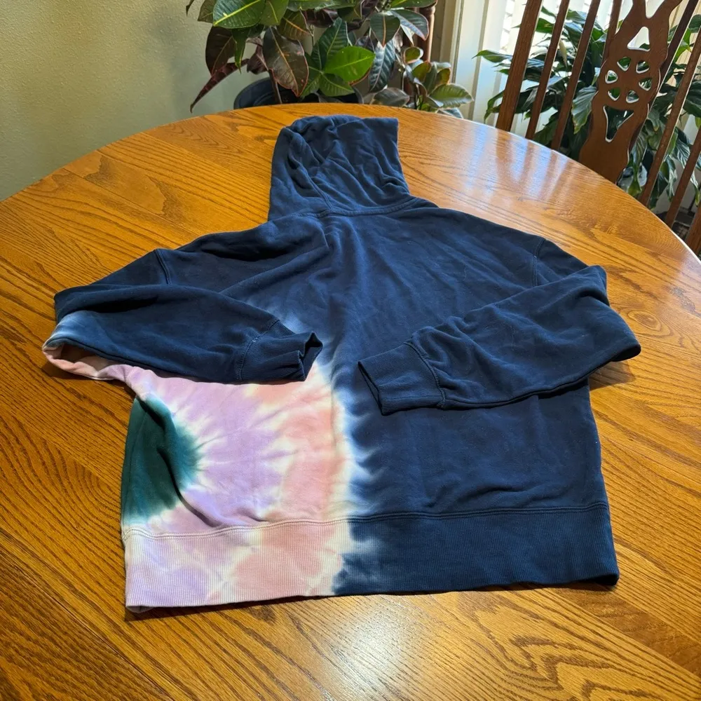Wildfox Tie Dye Hoodie NWT Size Small - Image 3