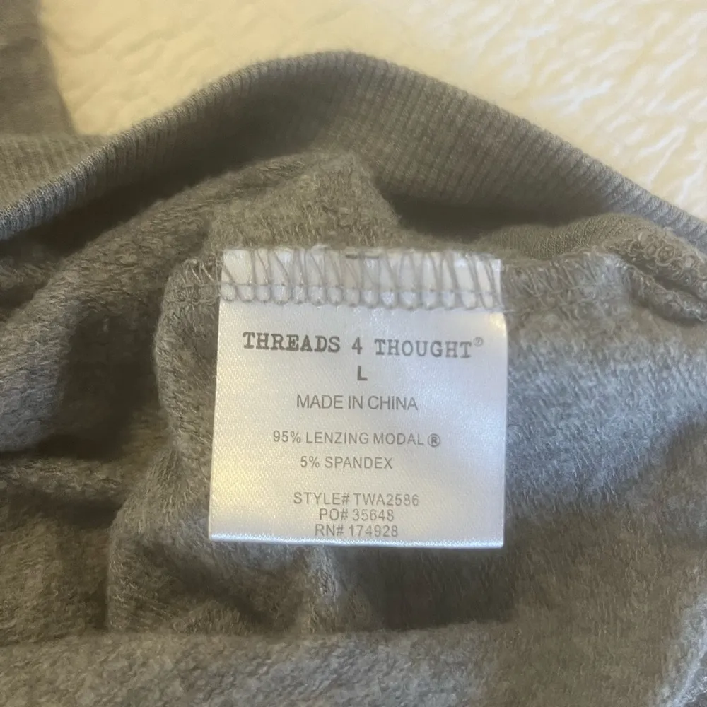 Threads 4 Thought Women's Pullover Gray Long Sleeve size L - Image 7