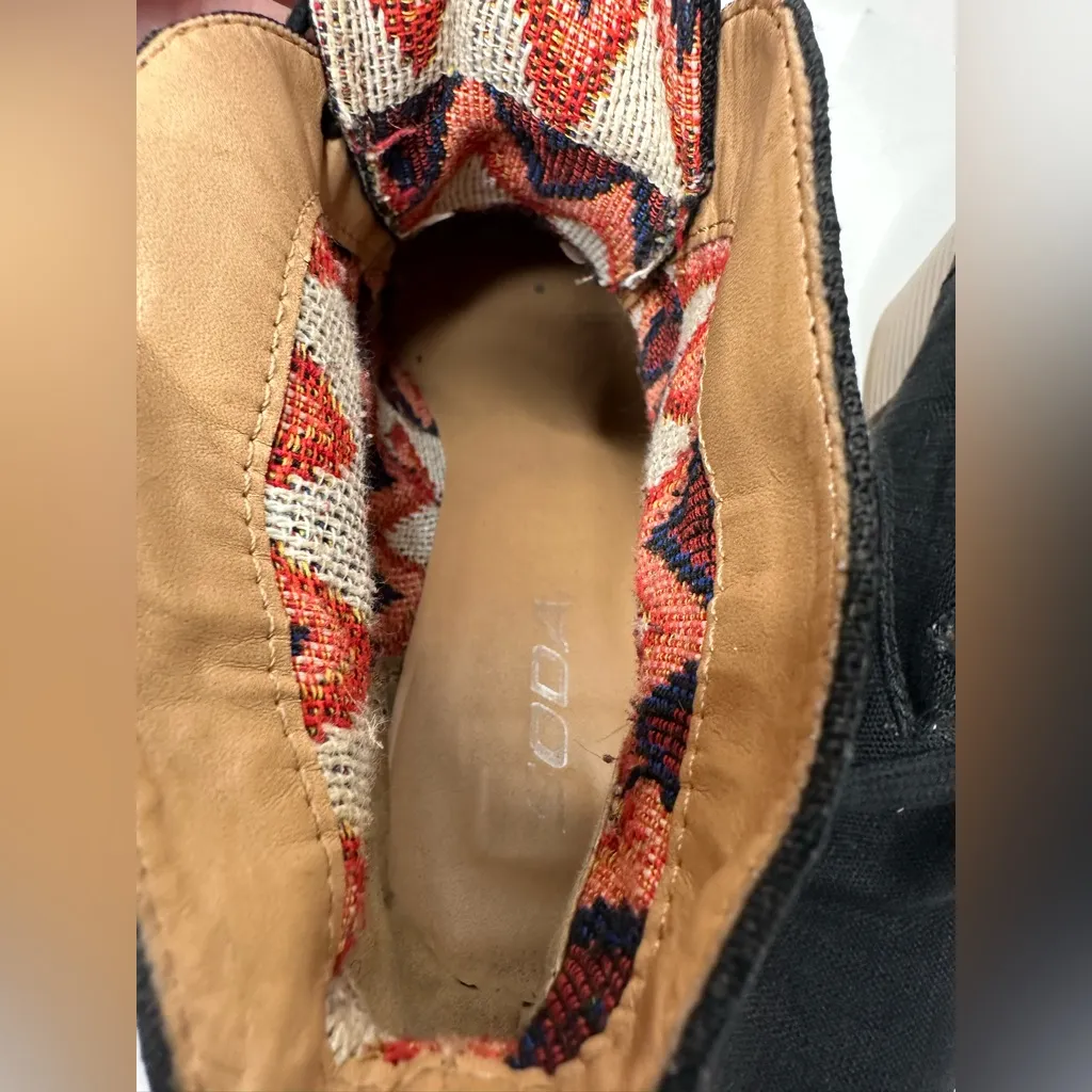 SODA Ripley‎ Black Ankle Bootie Womens Size 10 Chunky Block Stacked Heel Lace Up - Image 5