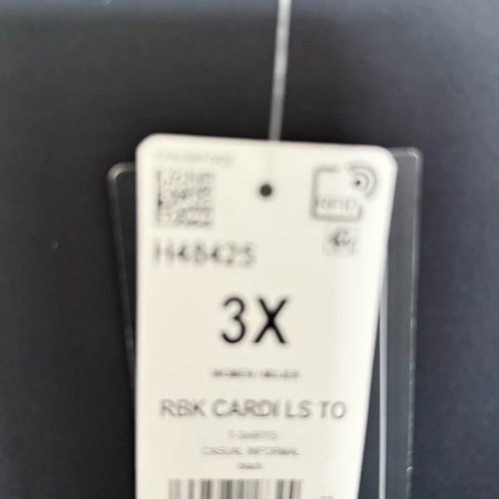 Reebok / Cardi B Black V Neck Crop Top Long Sleeve 3X NWT Grunge - Image 8