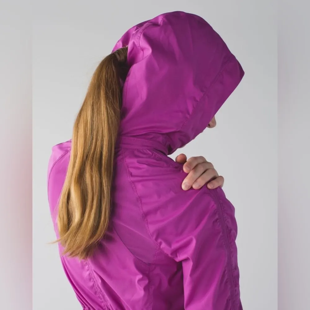 Lululemon Gather And Sprint Hooded Jacket Ultra Violet Size 6 - Image 9