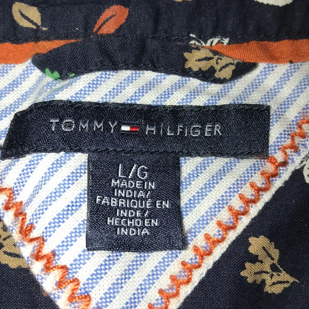 Tommy Hilfiger Button Down  1440 - Image 5