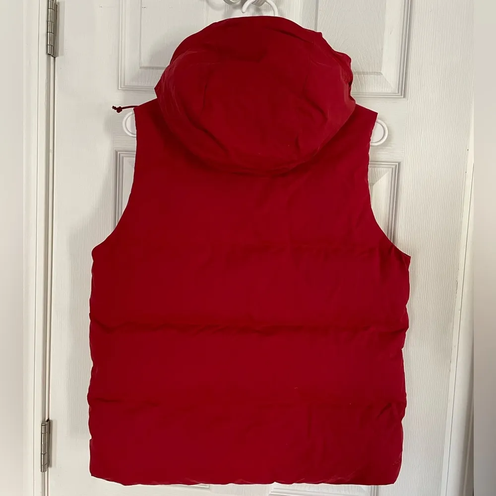 North Face Women’s Red Hooded Retro Puffer Vest Small - Image 2