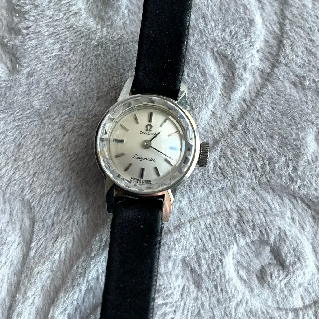 Ladies OMEGA LADYMATIC watch💖💖💖 Silver - Image 2