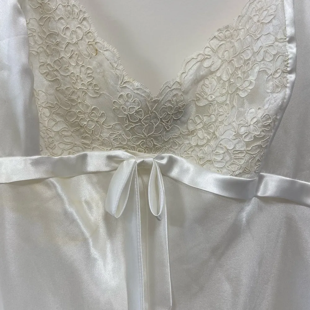 Jones New York white long chemise lingerie large - Image 3