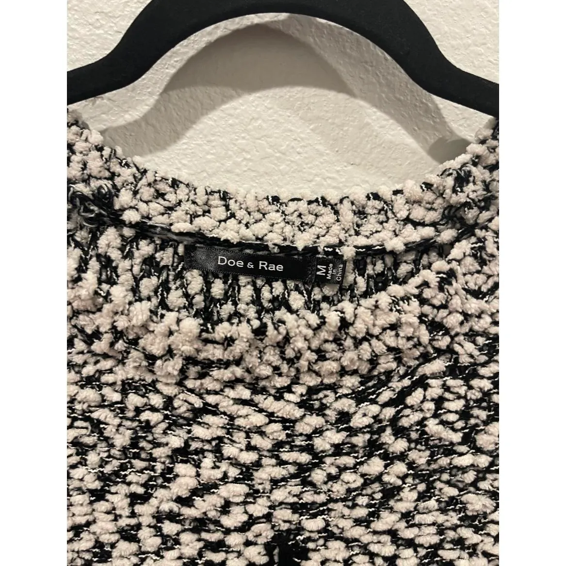 Anthropologie DOE & RAE One And Only Black Star White Black Sweater - Image 5
