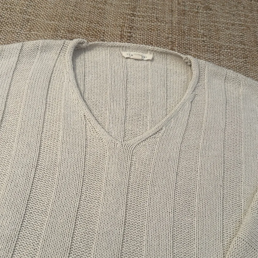 PacSun LA Hearts Cropped Boxy Loose V Neck Knit Sweater Small - Image 2