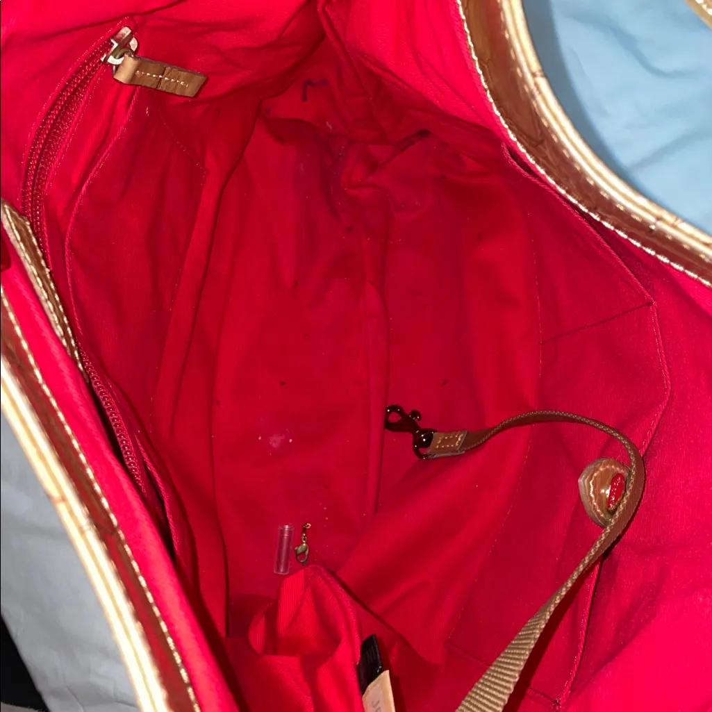 Dooney & Bourke Vintage Tan Croc Embossed Leather Shoulder Tote Bag 13x16 - Image 4