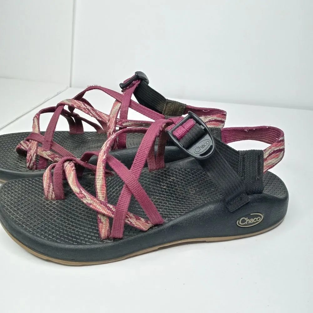 Chaco size 9 sandals - Image 4
