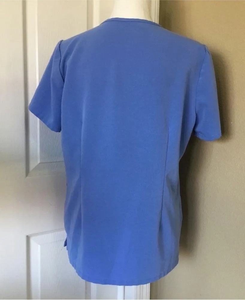 FIGS Casma Three Pocket Scrub Top - Image 6