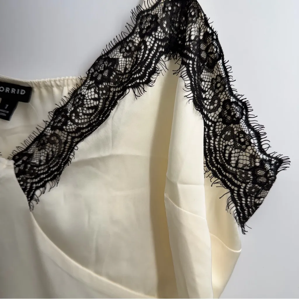 Torrid Satin Lace Trim Cami in Ivory with black lace trim plus size 1X NWT - Image 2