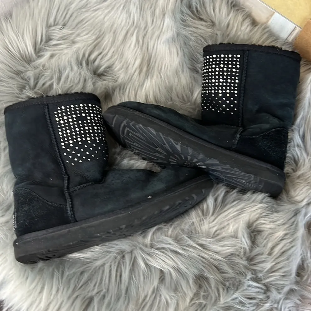 UGG EUC  Black Bling Ankle Boot sz 7 - Image 2