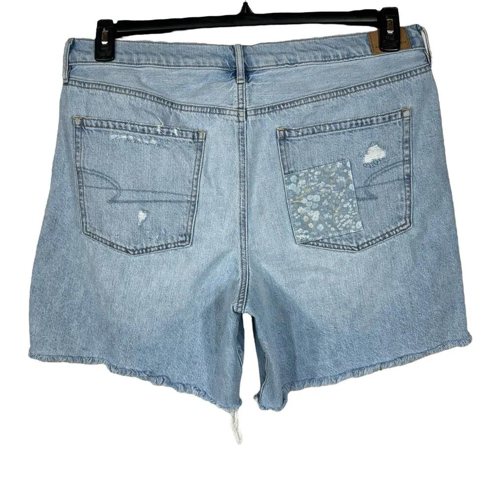 American Eagle SZ 18 - 90’s Boyfriend Jean Shorts Distressed Patches Frayed Hems - Image 5