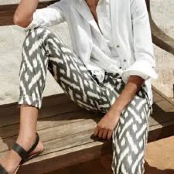 J. Crew Cotton Grey and White Ikat Patterned‎ Pant Size 0 EUC - Image 4