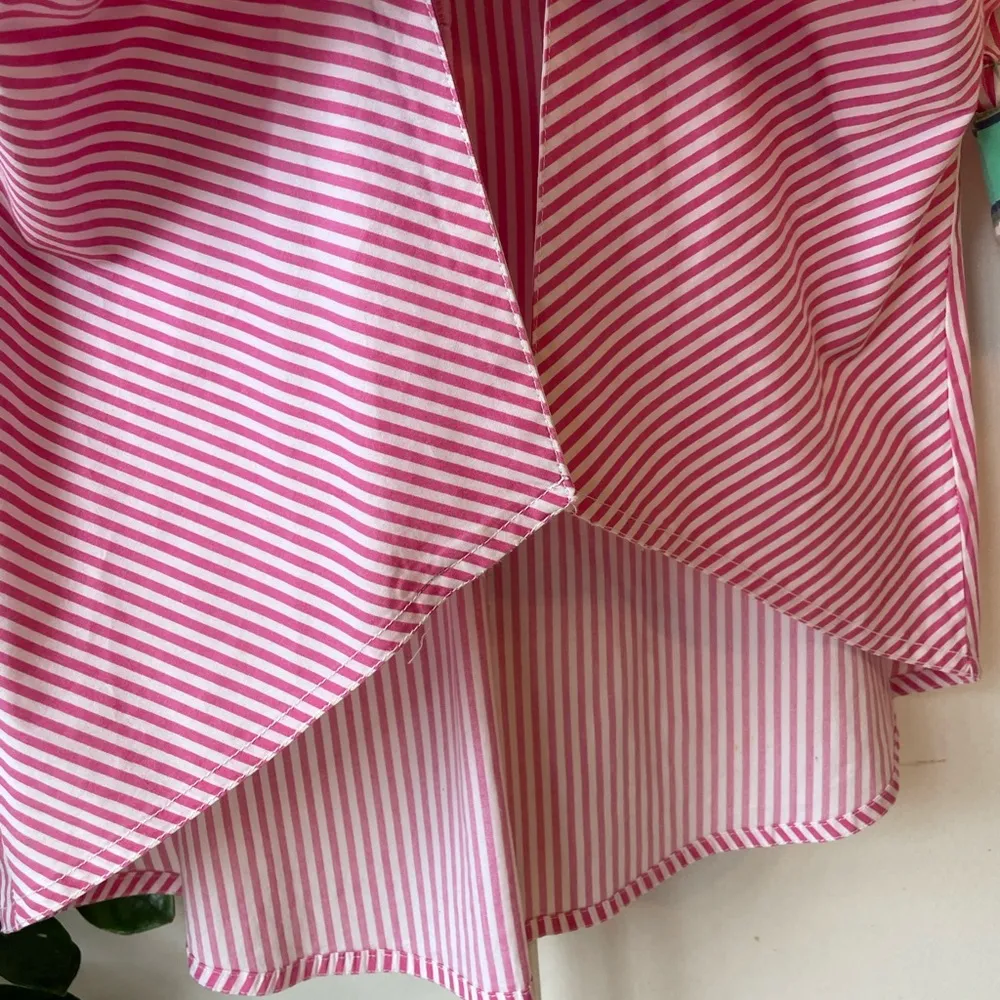 Pink Button Down Shirt with Cuffed Sleeves and Tie Front Size M - Image 5