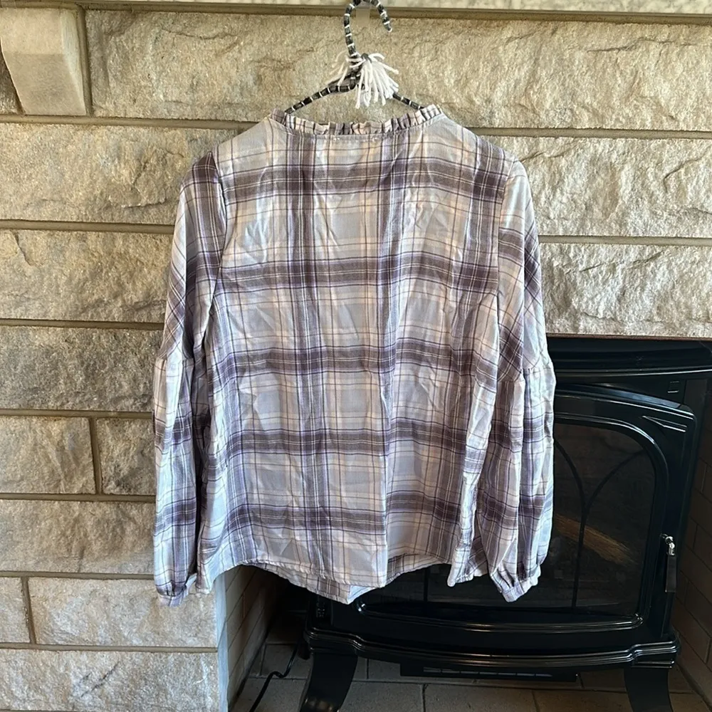 Daily Thread plaid long sleeve peasant top size small Purple - Image 5