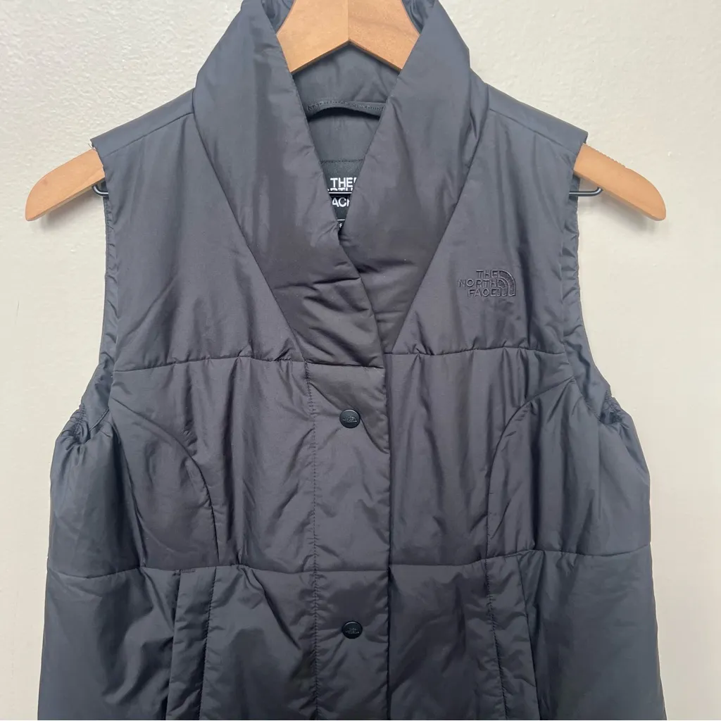 The North Face Femtastic Insulated Puff Vest  Size Small Black Puffer Vest - Image 4