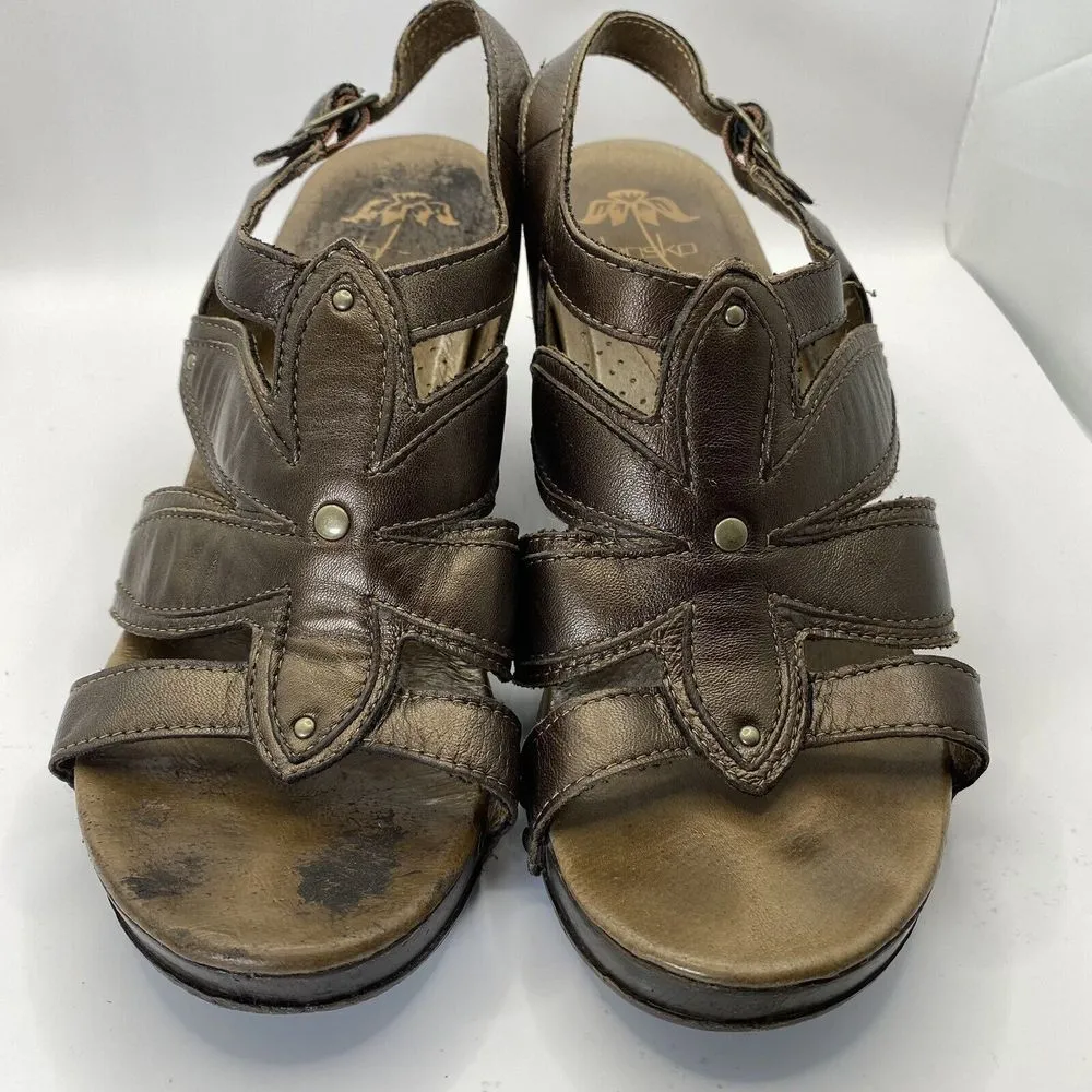 Dansko Nina Sandals Womens 38/7 Heels Brown Leather Floral Strappy Platform‎ - Image 2