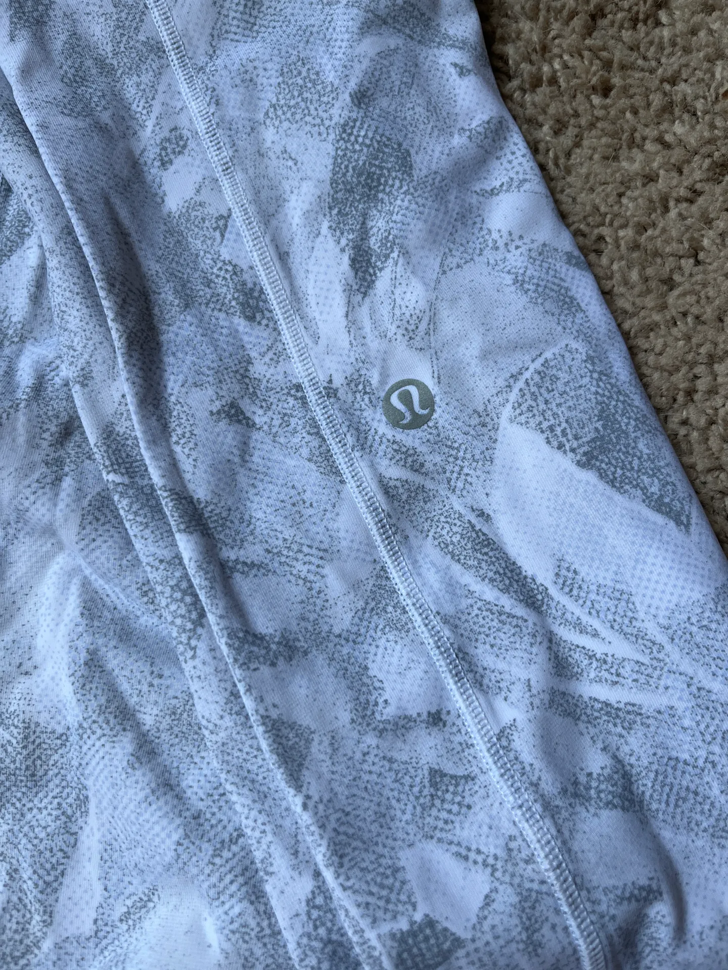 Lululemon Gray And White Leggings - Image 6