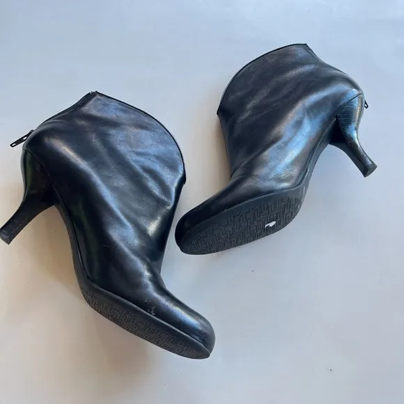 Franco Sarto Mira Black Leather Ankle Boots Heel Split Front Shoes‎ Size 8.5M - Image 6