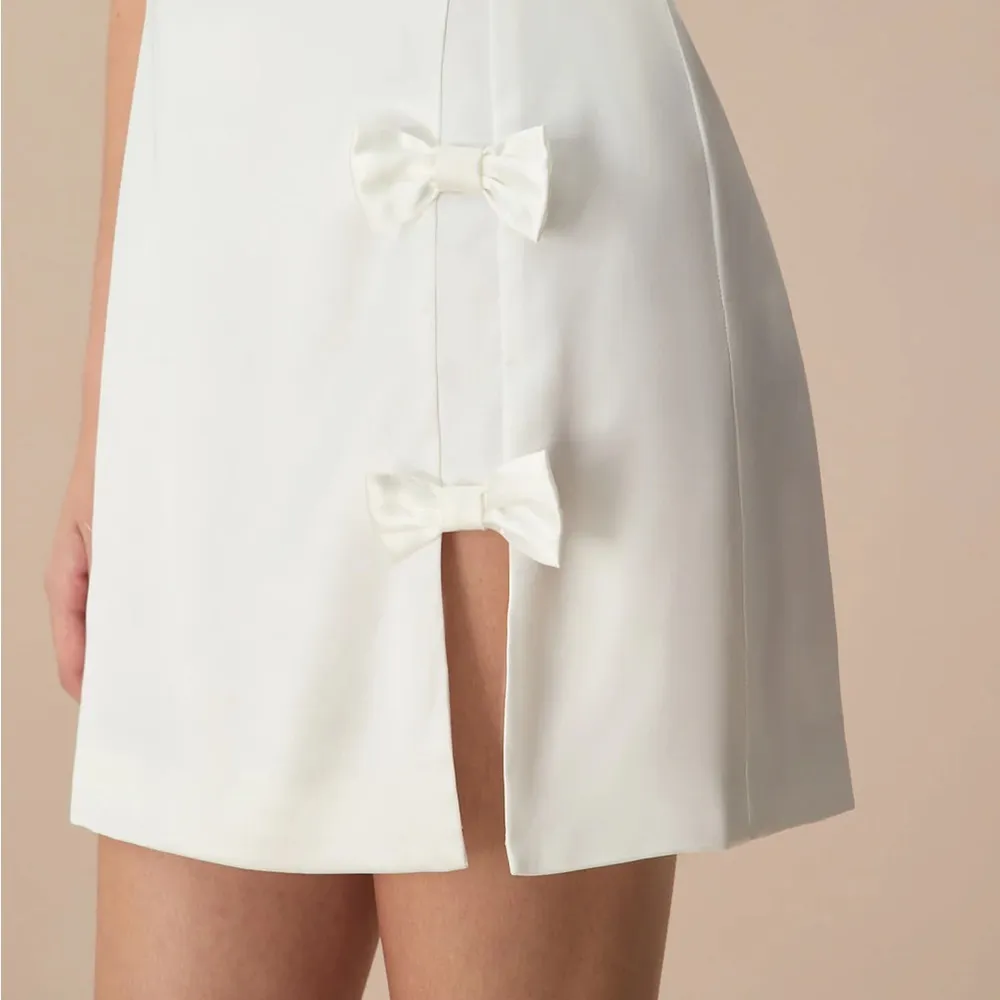Rihoas White Boat Neck Bowknot Satin Mini Dress Size M - Image 2