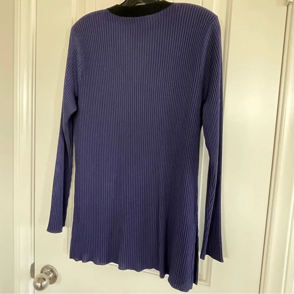 Exclusively Misook Womens sweater Cardigan Purple Blue Acrylic size Medium - Image 2