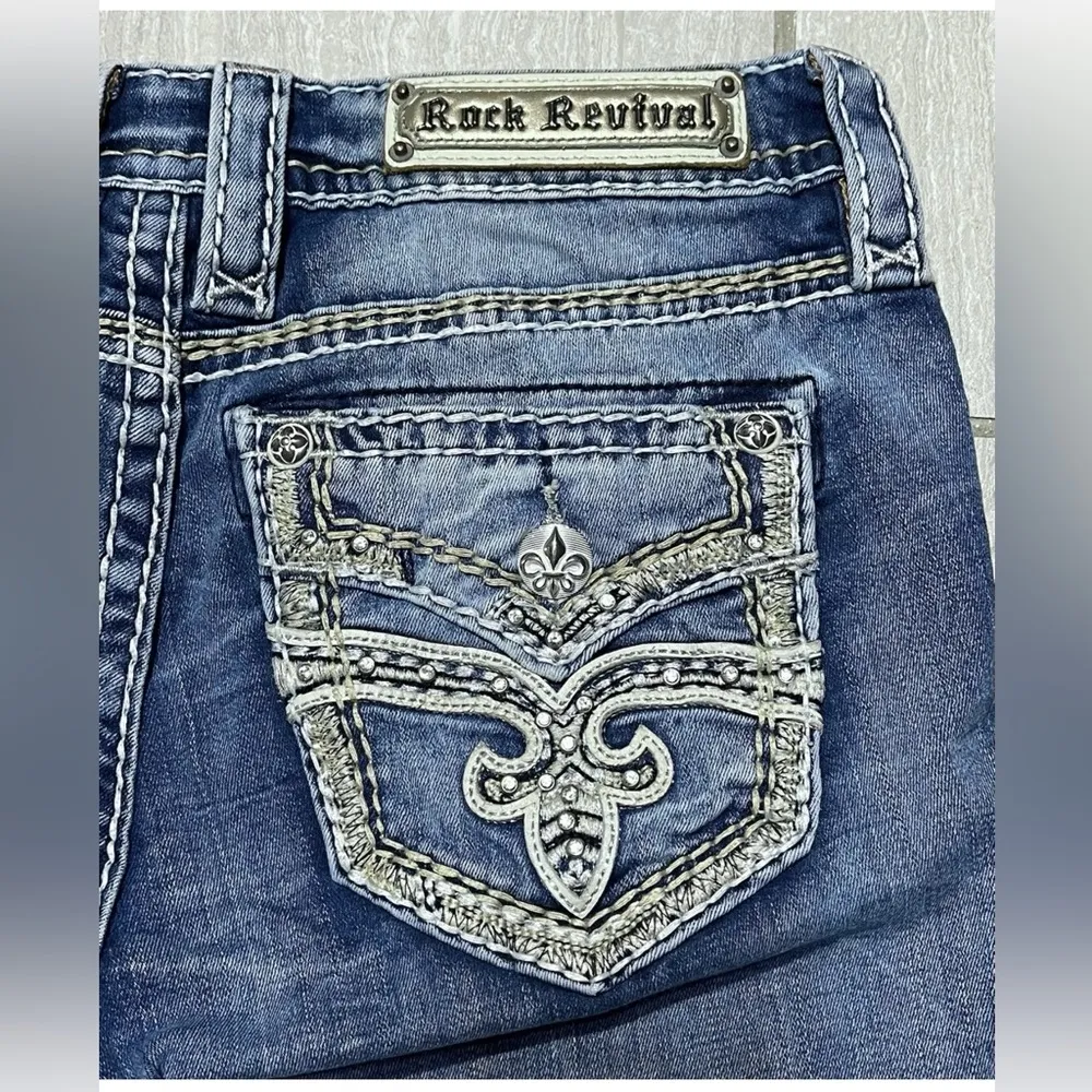 Rock Revival Crop Denim Jeans Arisa Women's 28 Embroidery Embellishments Flap - Image 6