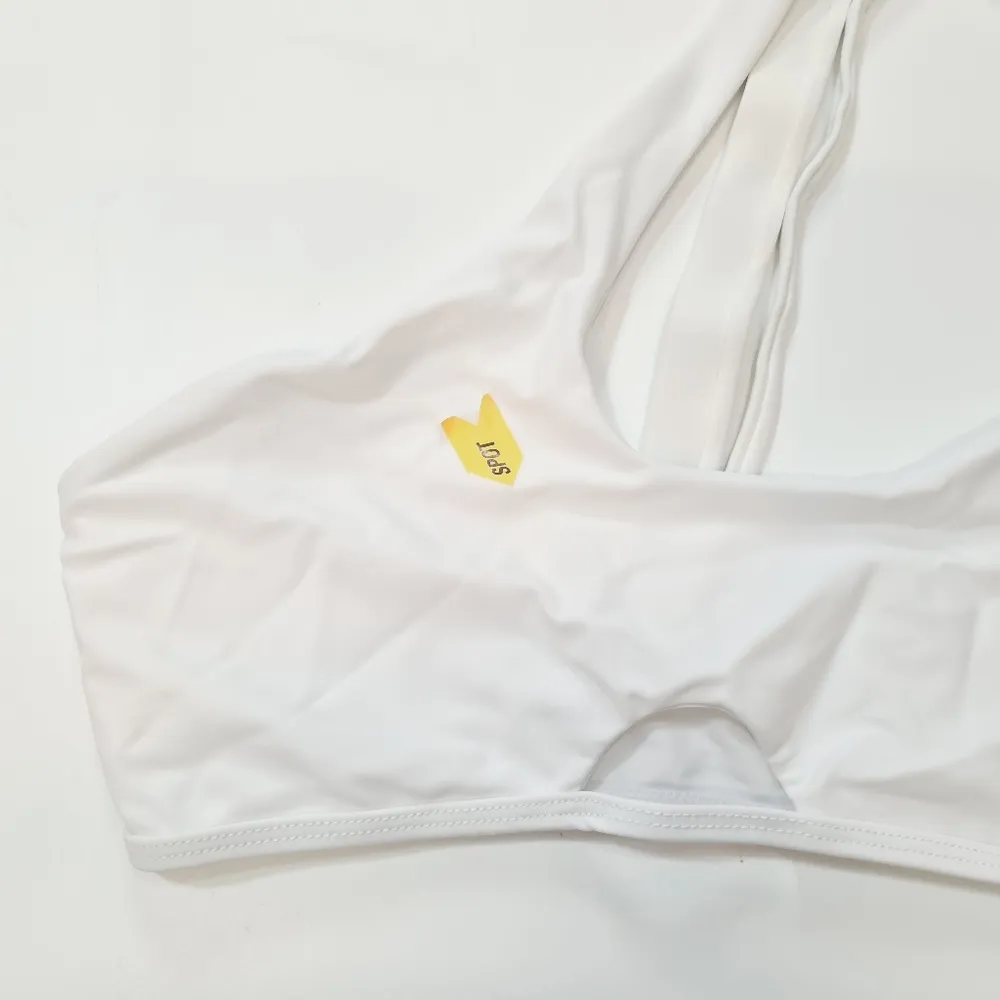 superdown  Misty Bikini Top in White - Image 6