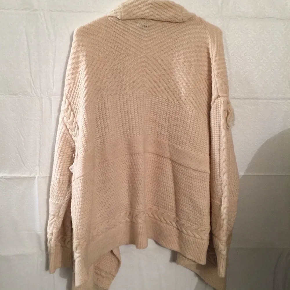 H&M Oversized Fringe Open Cardigan! - Image 5