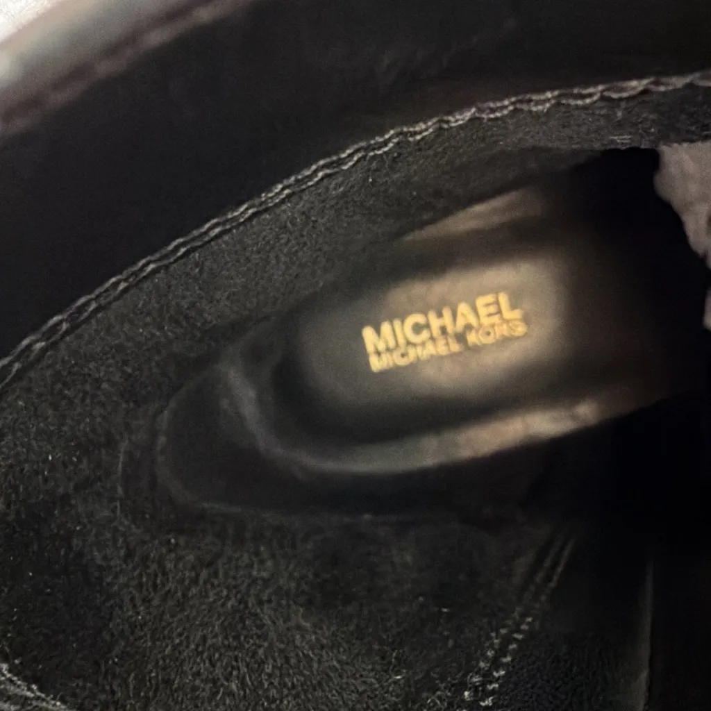 Michael Kors Black Leather Ankle Boots MK Logo Strap Size 8(B82) - Image 7