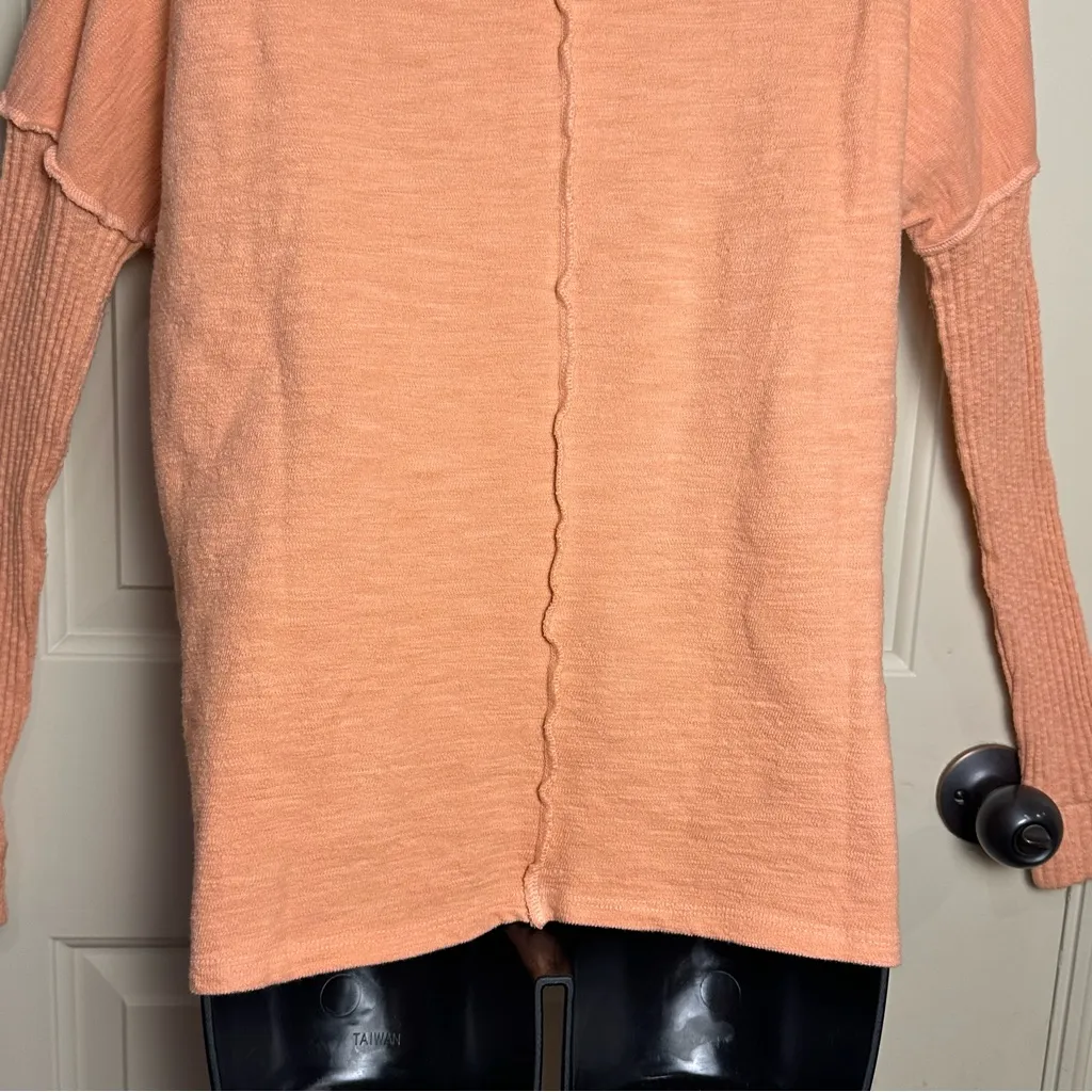 Amadi by Anthropologie Francesca Mock Neck Sweater Peach/Coral Pink NWT Small Orange - Image 13