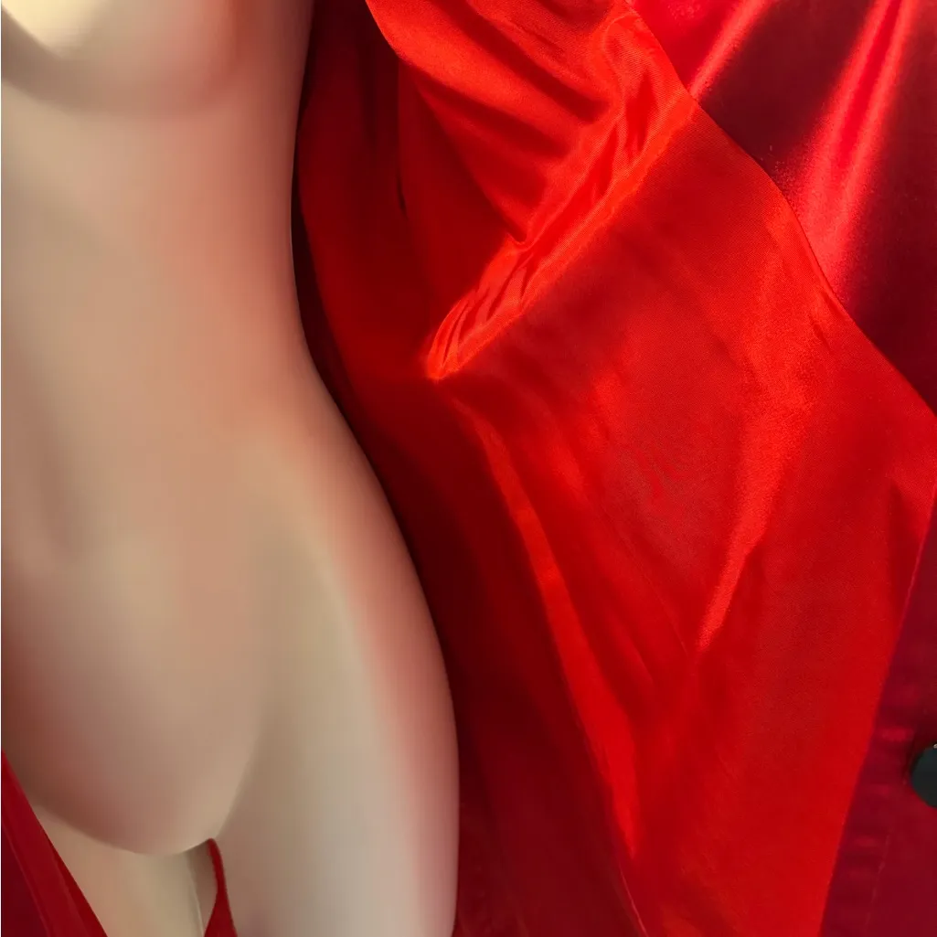 Vintage Anne Klein 100% Silk Coat, Size L in Scarlett Red - Image 8