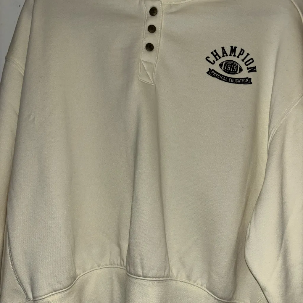 Champion Women's Off-White Hoodie - Image 7