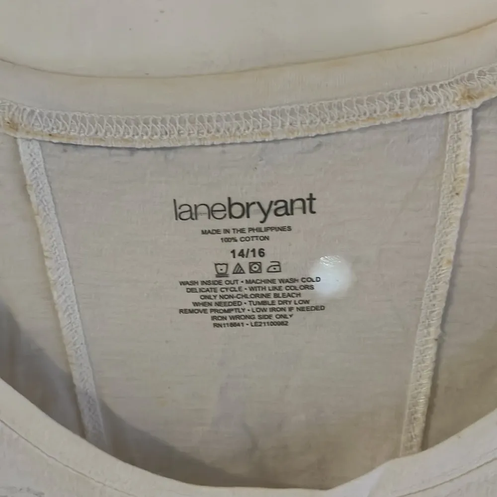 Lane Bryant top with diamantés. Size 14/16. Great resort wear - Image 3