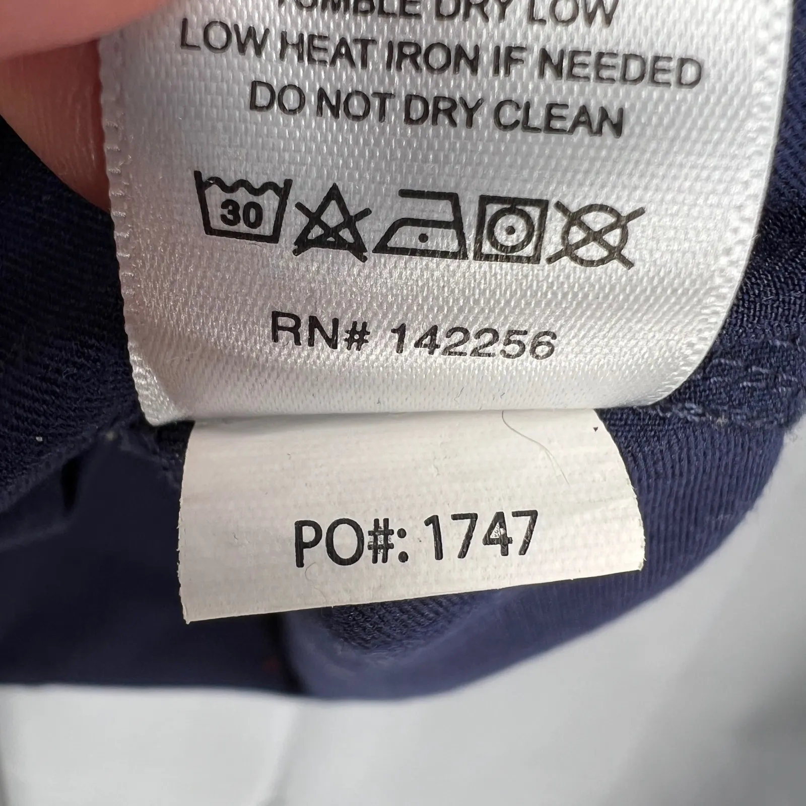 FIGS Technical Collection Scrub Top Navy Blue XS Logo Sleeve V-Neck - Image 4