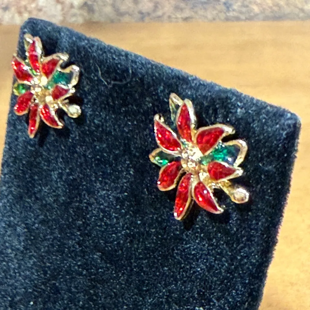 Vintage Thailand Red and Green Enamel Christmas Poinsettia Gold Tone Earrings - Image 3