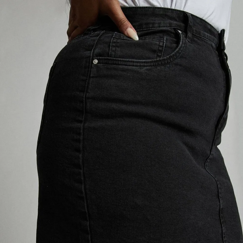 Cotton On Denim Mini Skirt Black - Image 3