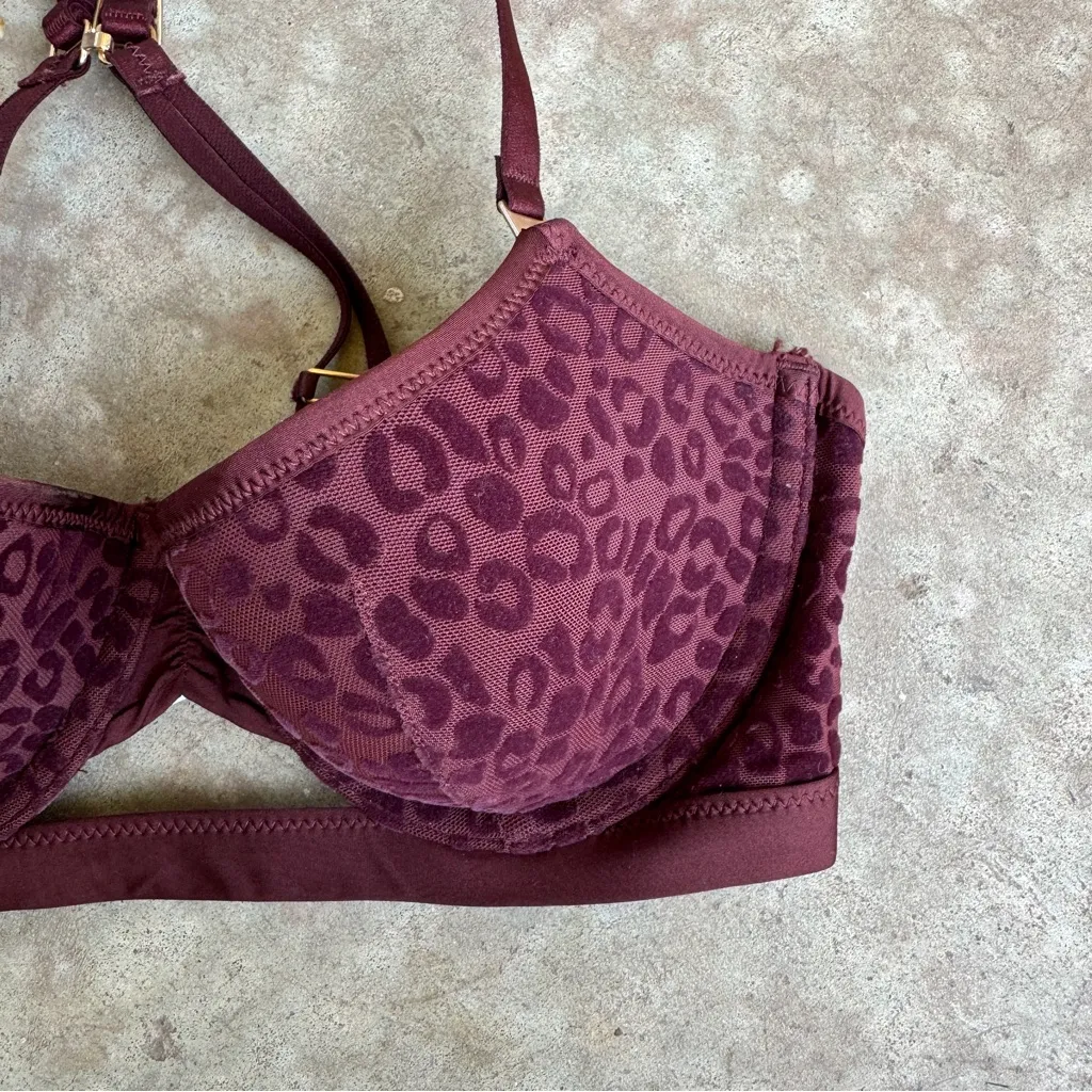 Aerie Real Power Balconette Lightly Lined Bra Royal Berry Animal Print size 32C - Image 4