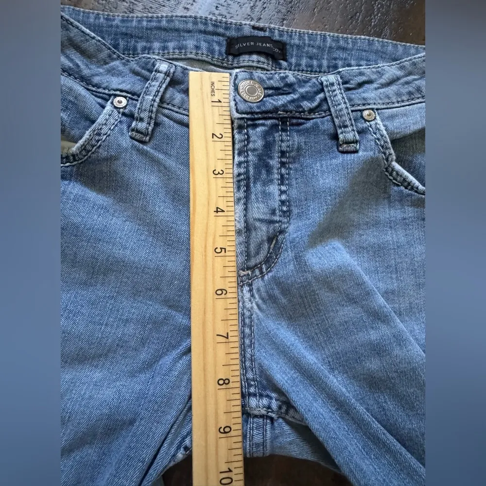 Silver Jeans Boyfriend Relaxed Fit Light Wash - Image 6