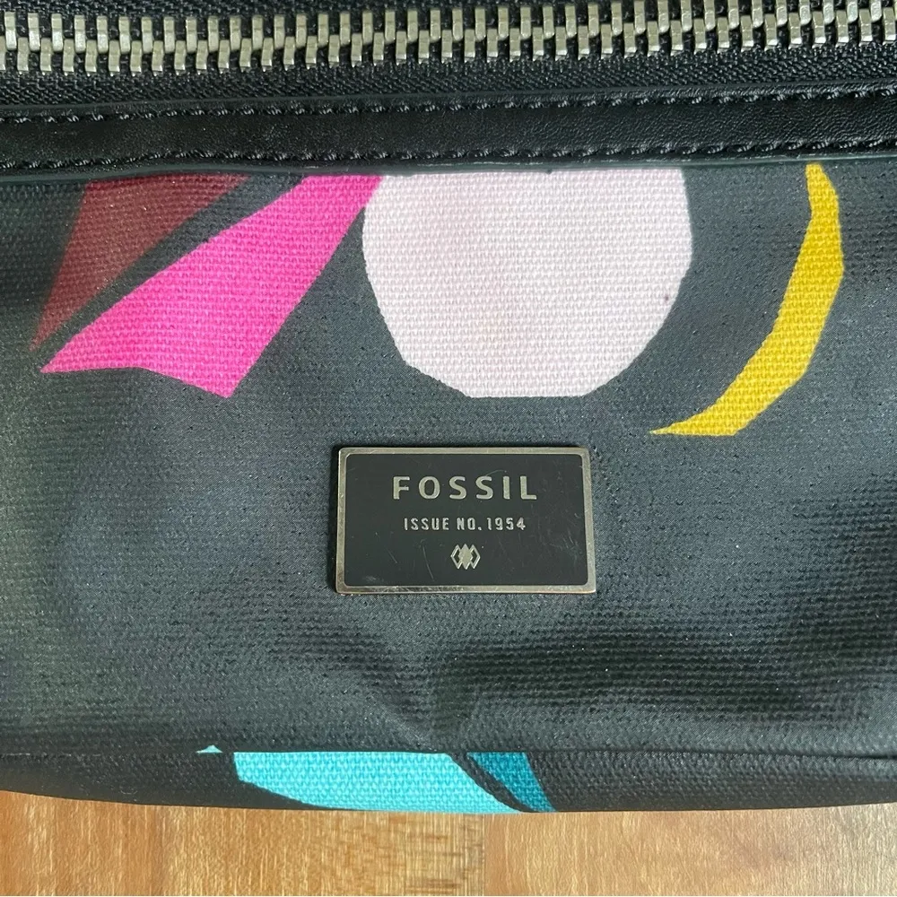 Vintage Y2K  Small Black Canvas Leather Crossbody Purse Geometric Key-Per - Image 3