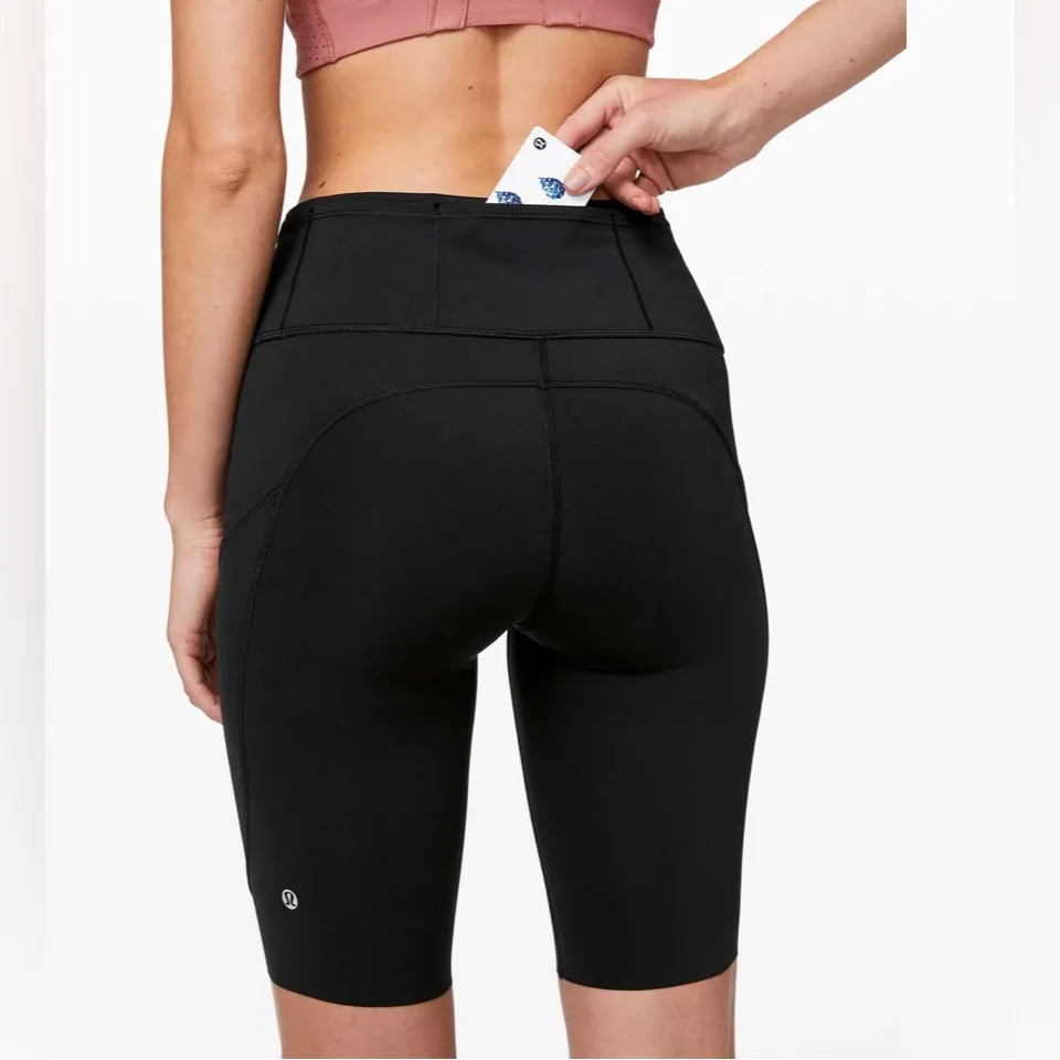 Lululemon Fast And Free Short 10" Peleton Size 8 - Image 2