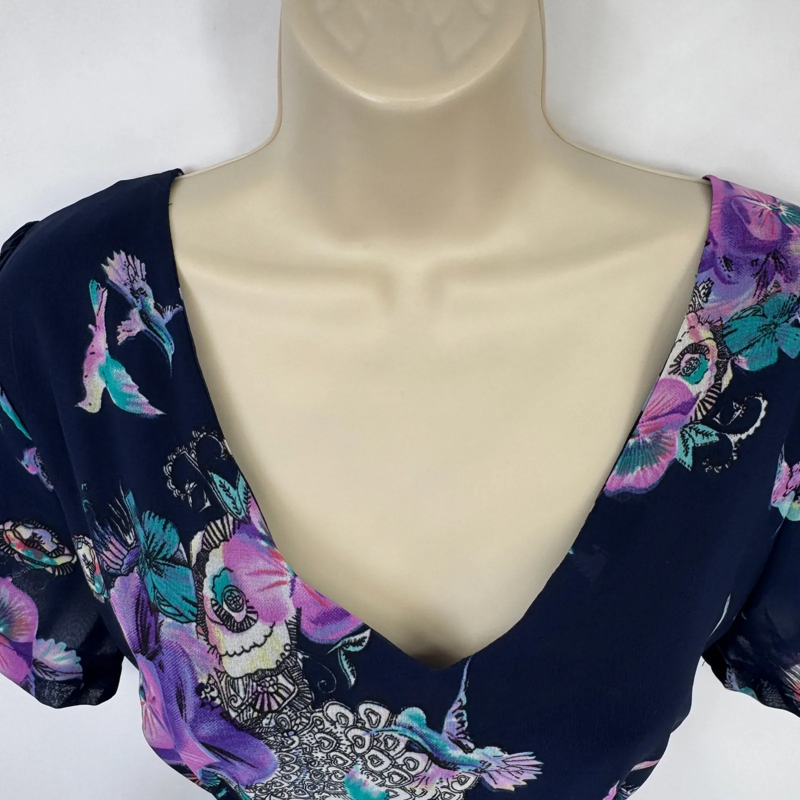 Yumi Babydoll Dress Large Blue Bird Print Whimsical Fairy Lace Sides‎ Tie Back - Image 5