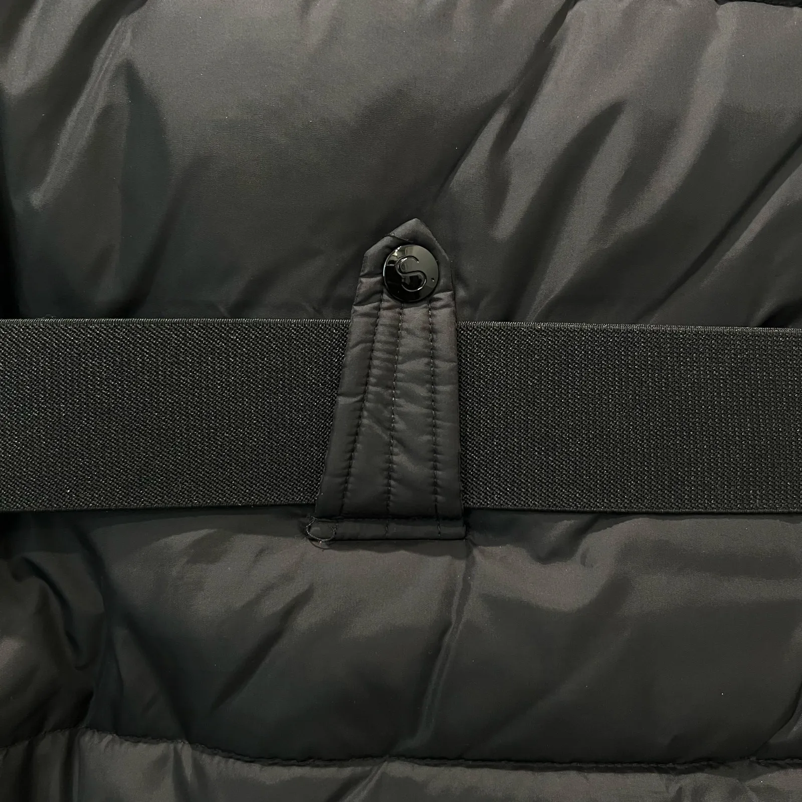 S13 New York Chalet Puffer Winter Coat Size Medium Faux Fur Trim Hood Black - Image 11