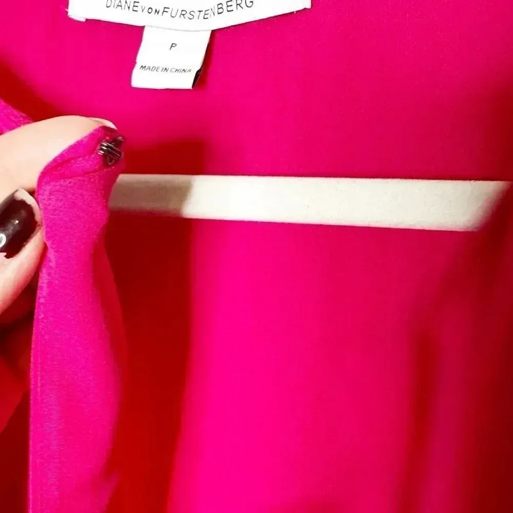 DIANE VON FURSTENBERG Raica 100‎ % Silk keyhole Pink Sleeveless Top Size P - Image 4