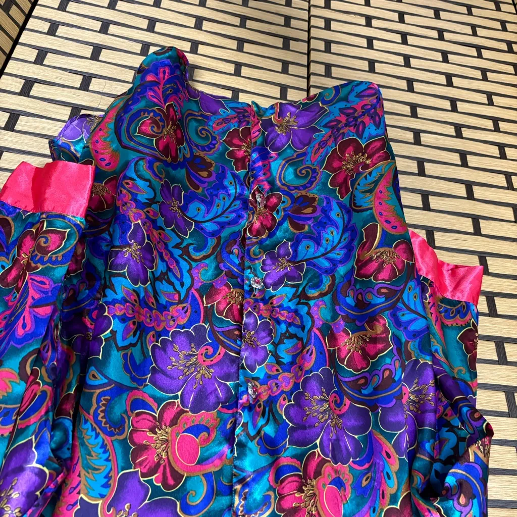 Victoria’s Secret Gold Label Floral Button Front‎ Night Gown Size M/L - Image 4